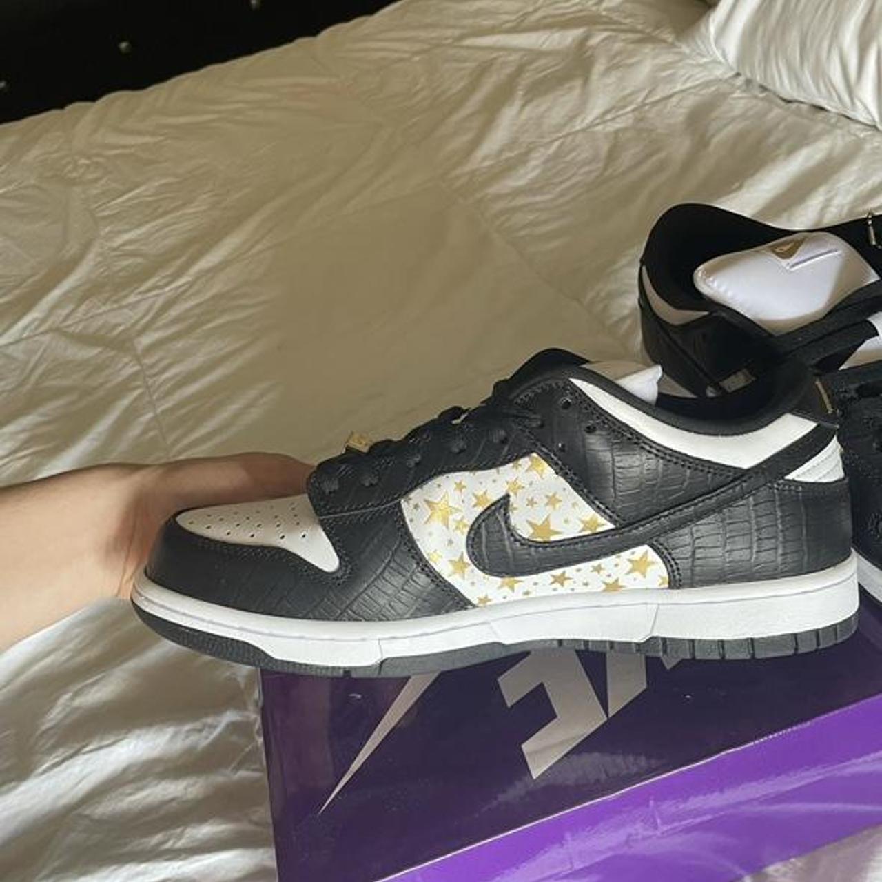 nike sb supreme white