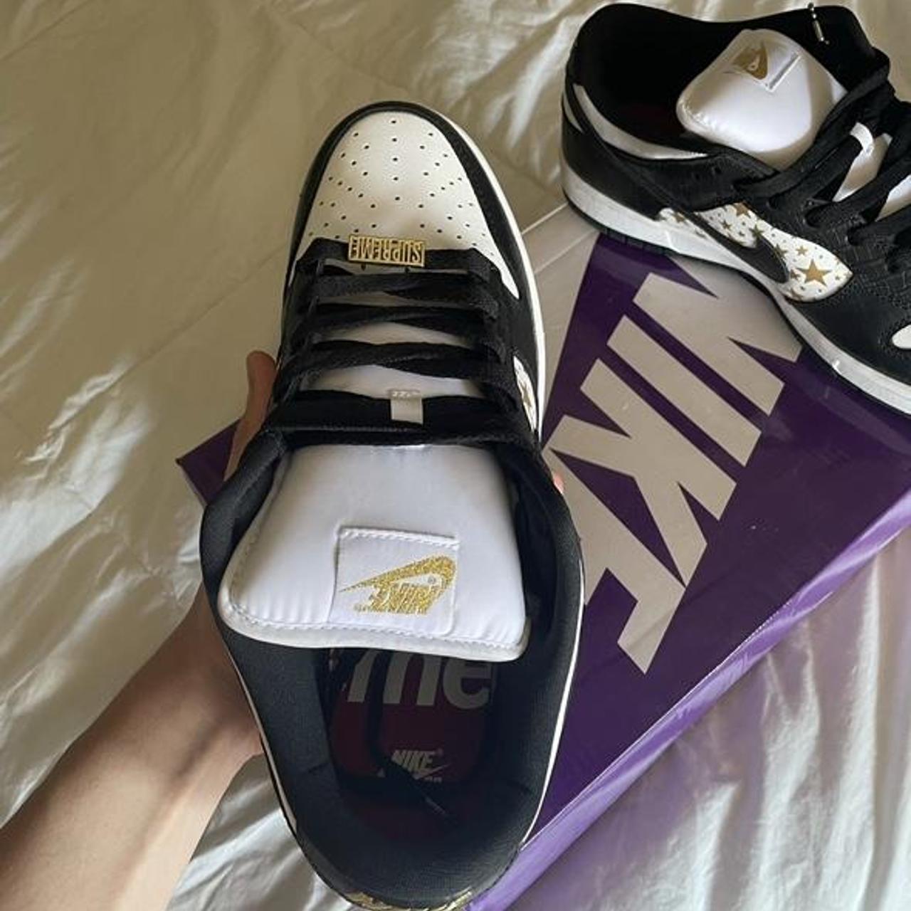 nike sb supreme white