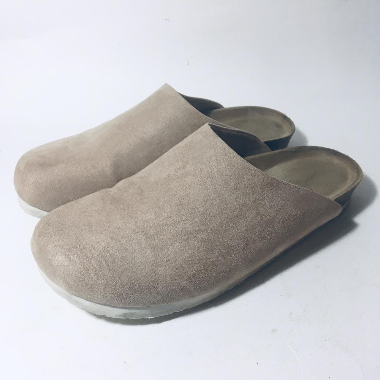These Universal Thread by Target Slip-On Clog... - Depop