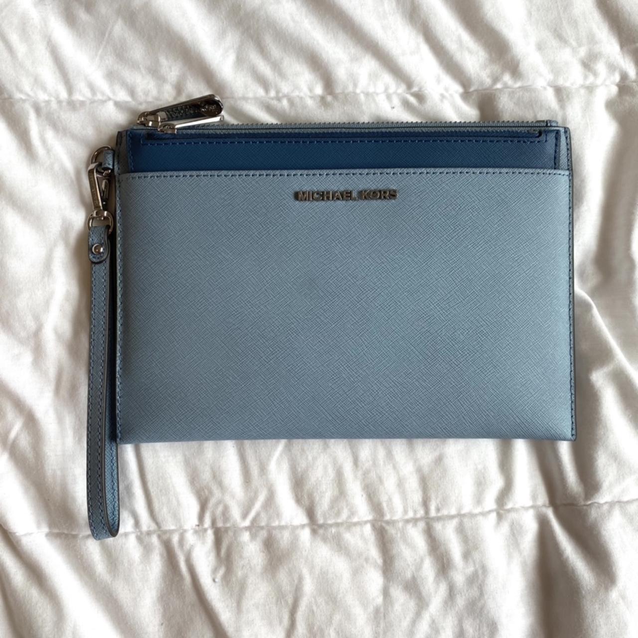 BRAND NEW michael kors 2 piece clutch wrislet great. Depop