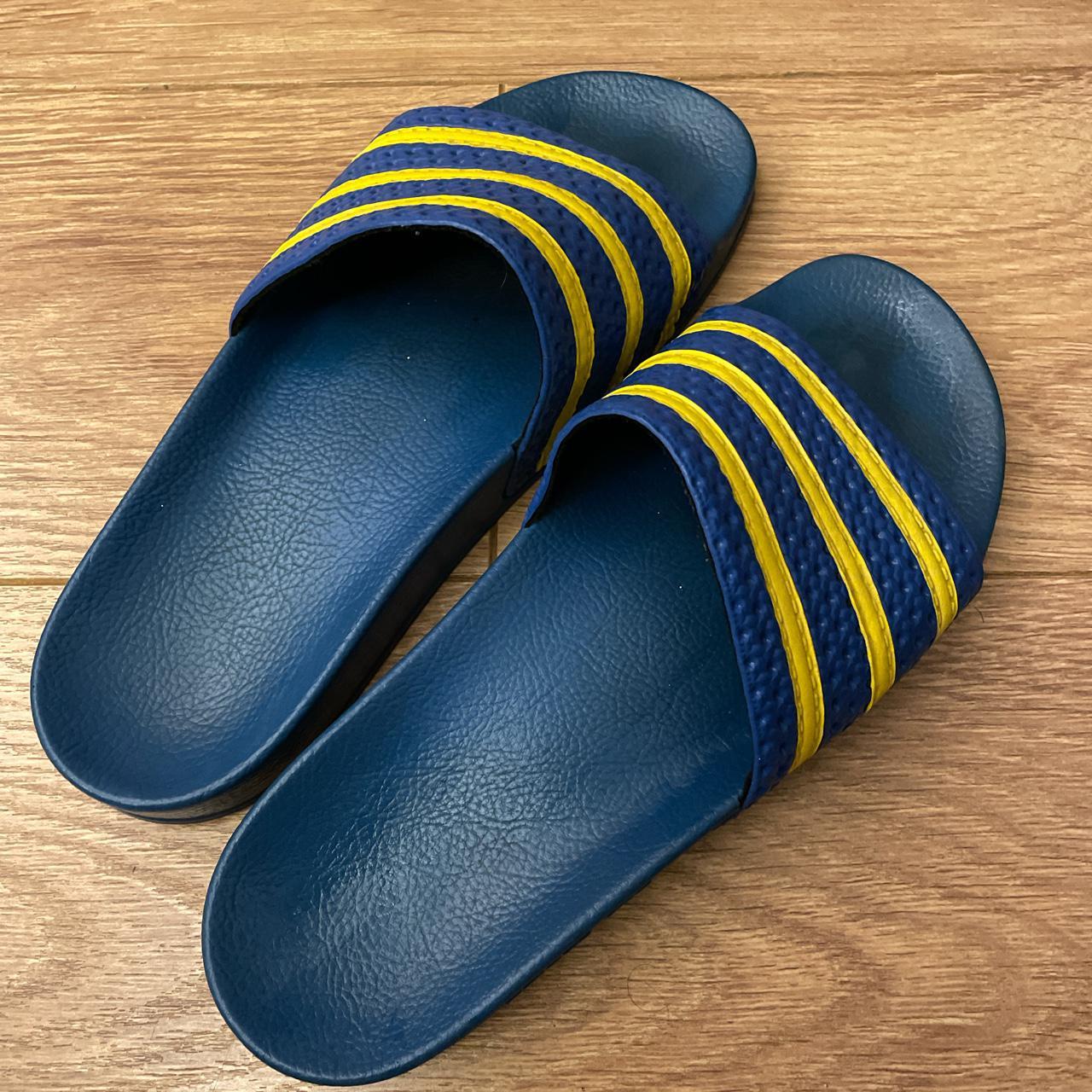 adidas slides size 10