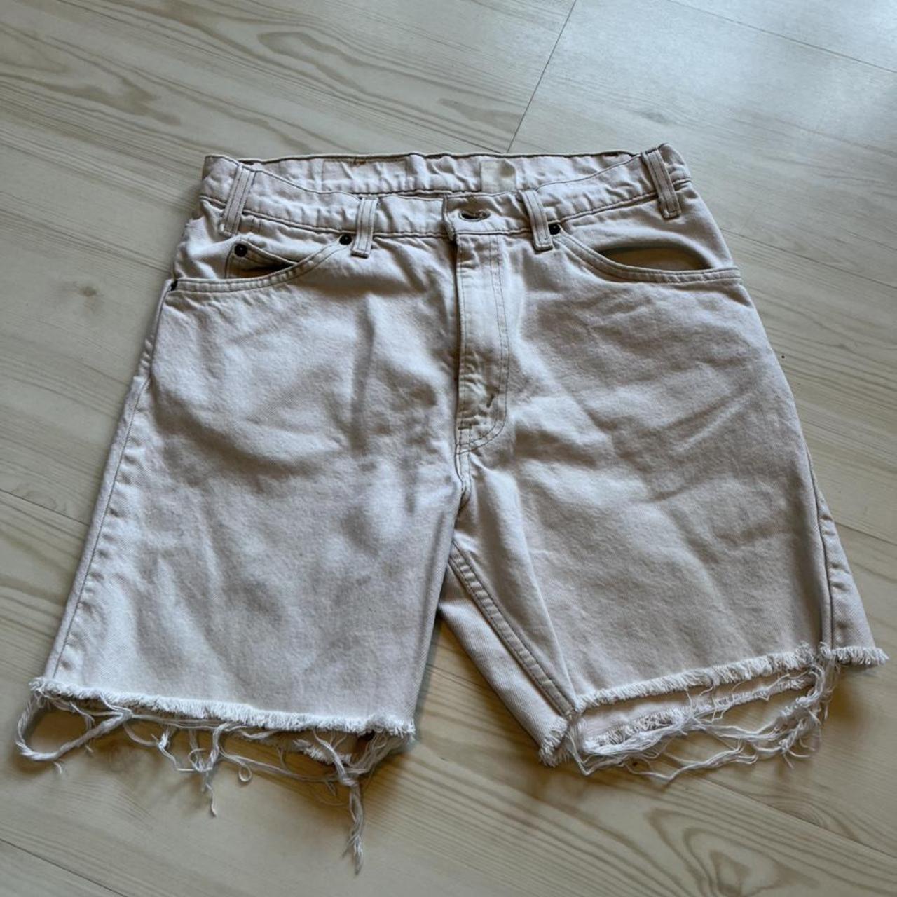 levi shorts urban