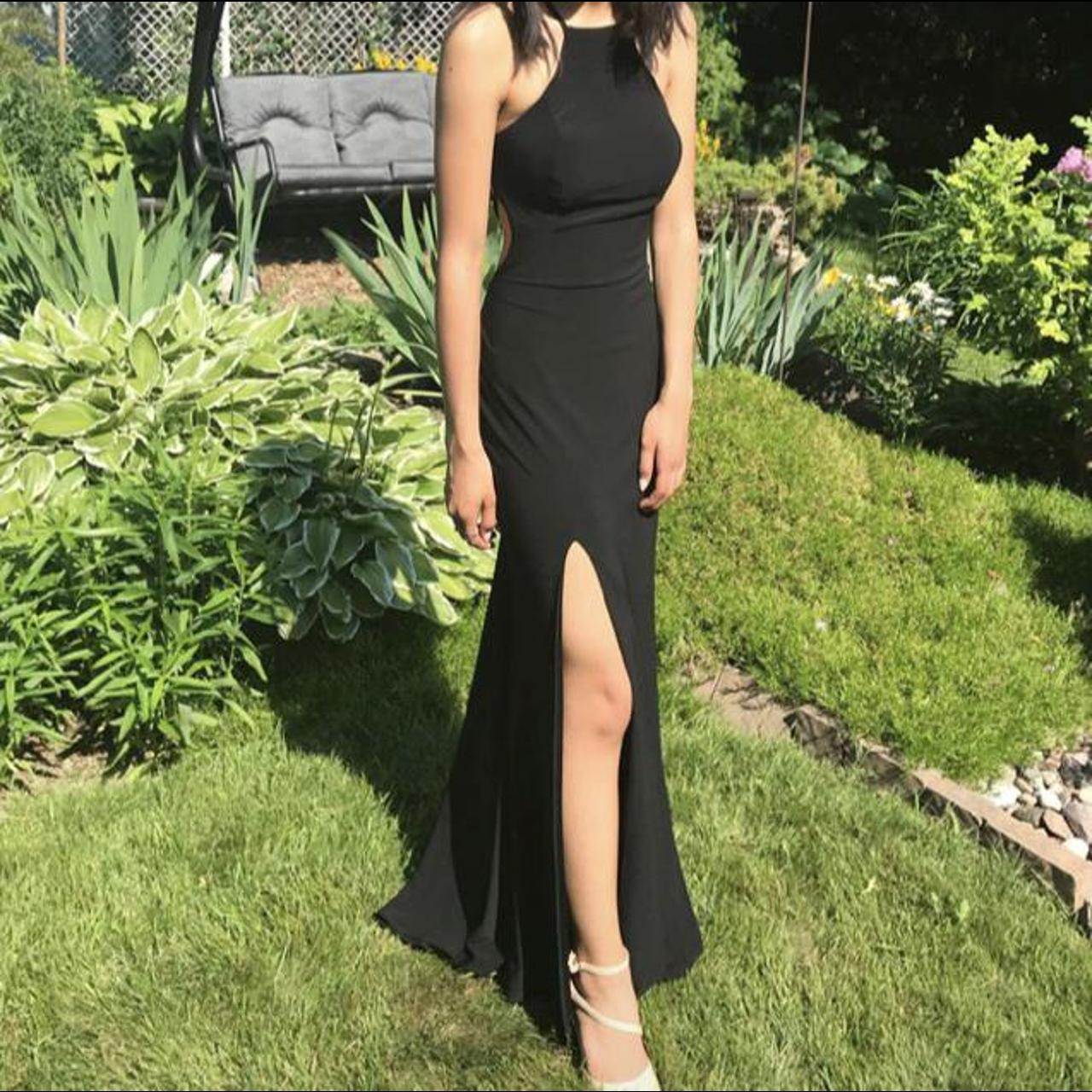 Naked Back Black Prom Dress worn once!🖤, Size xxs....