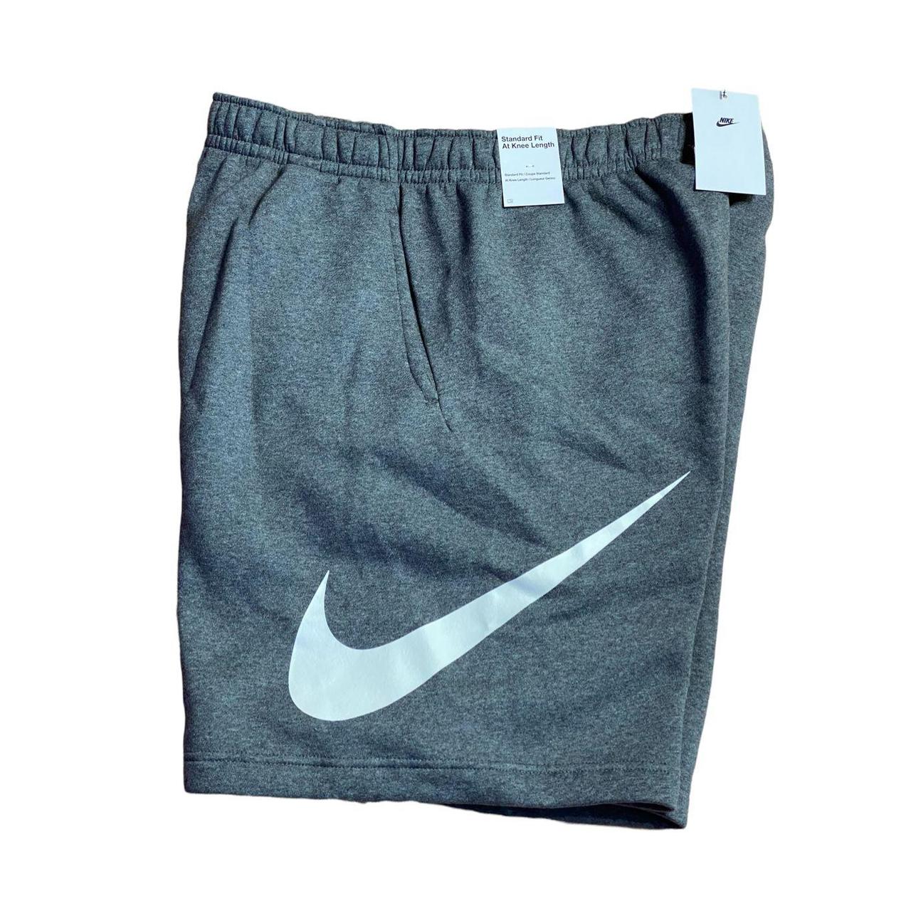 Nike Short Standard Fit at Knee Lenght Sz XL Mens... - Depop
