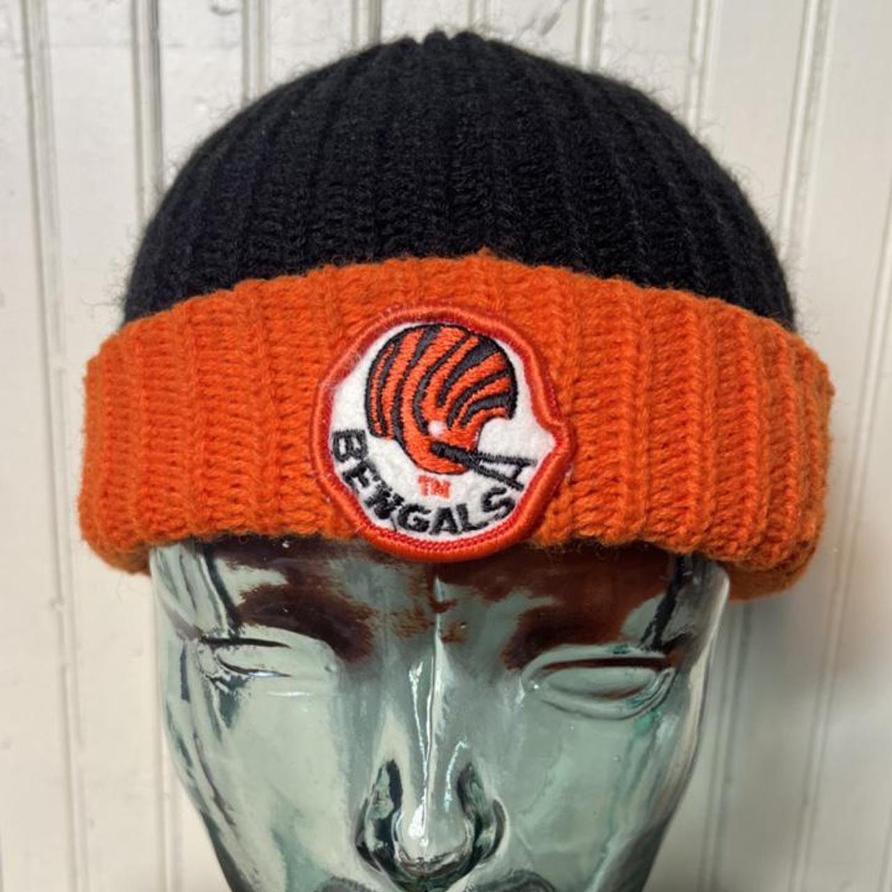 Cincinnati Bengals beanie, The stitching didn't come - Depop