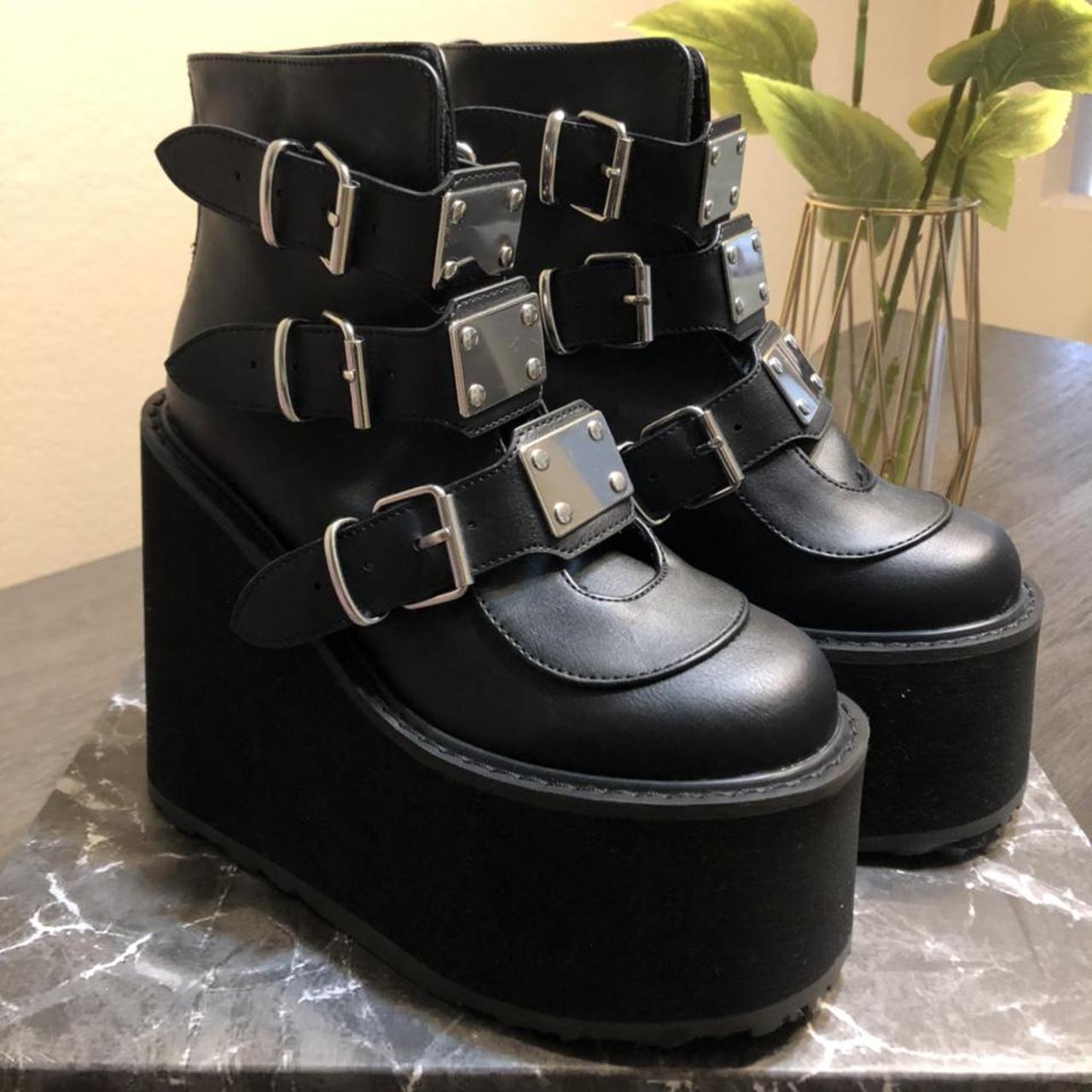 matte low trinity boots