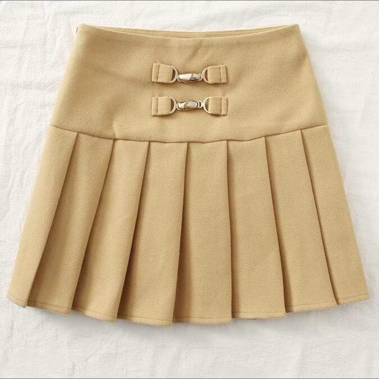 Buckle Detail Pleated Skirt 💗BRAND NEW💗 (no tag) I... - Depop