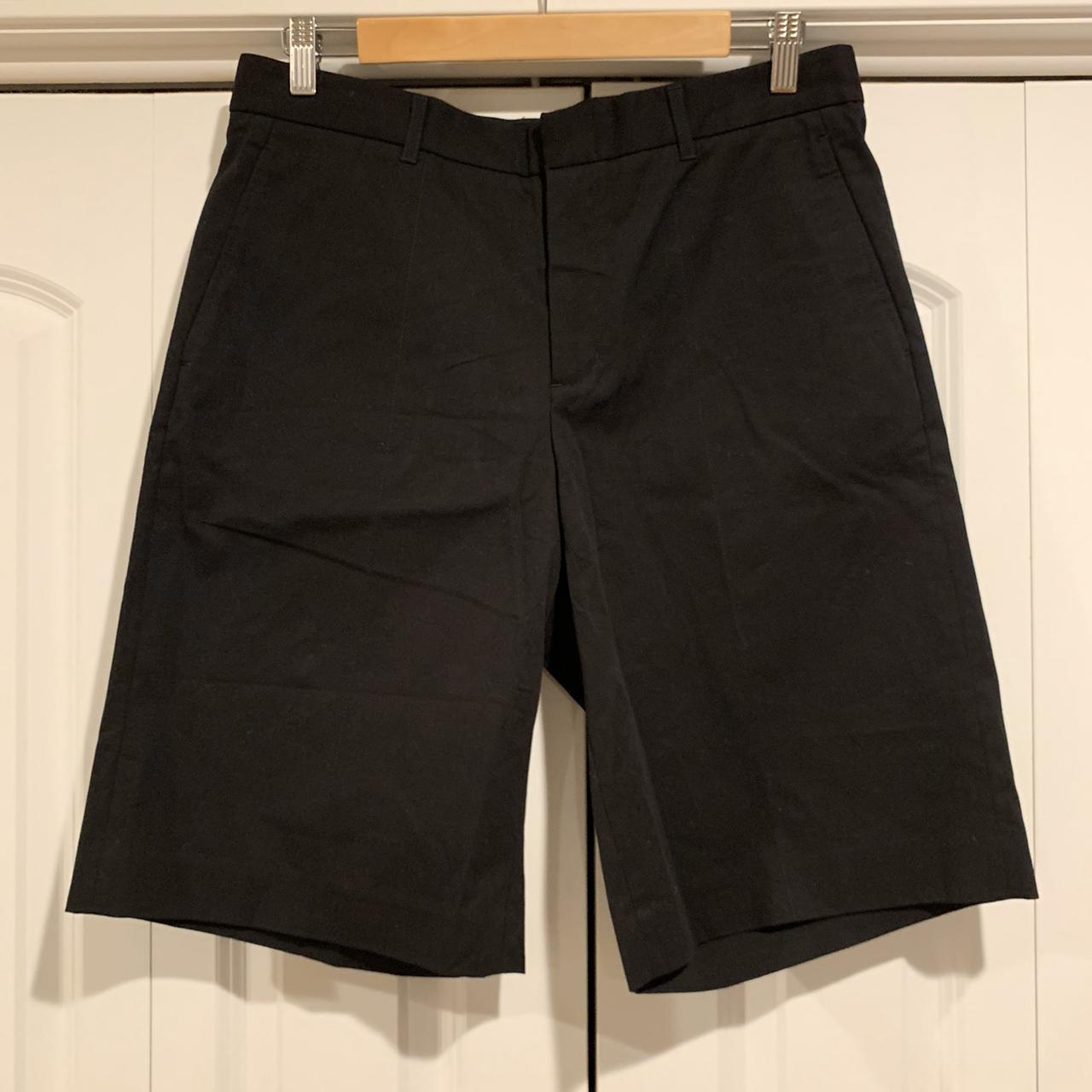 Oak + Fort Men's Black Shorts | Depop