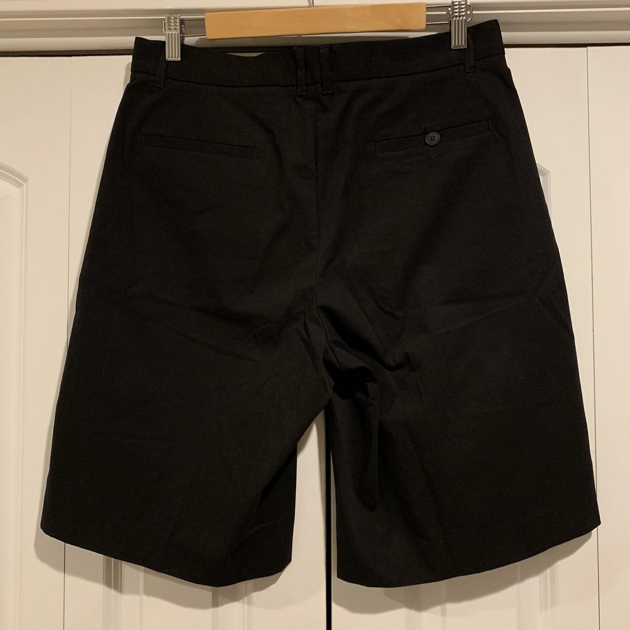 Oak + Fort Men's Black Shorts | Depop