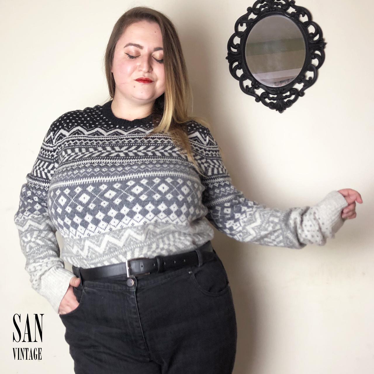 vintage-gap-plus-size-oversized-gradient-grey-depop