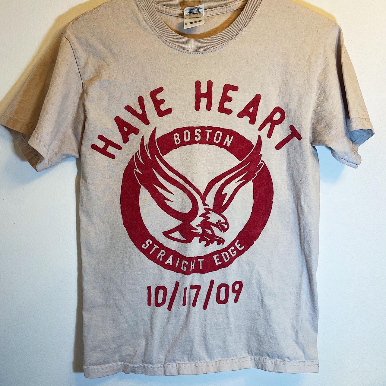 have heart last show shirt. men's small on gildan | Depop