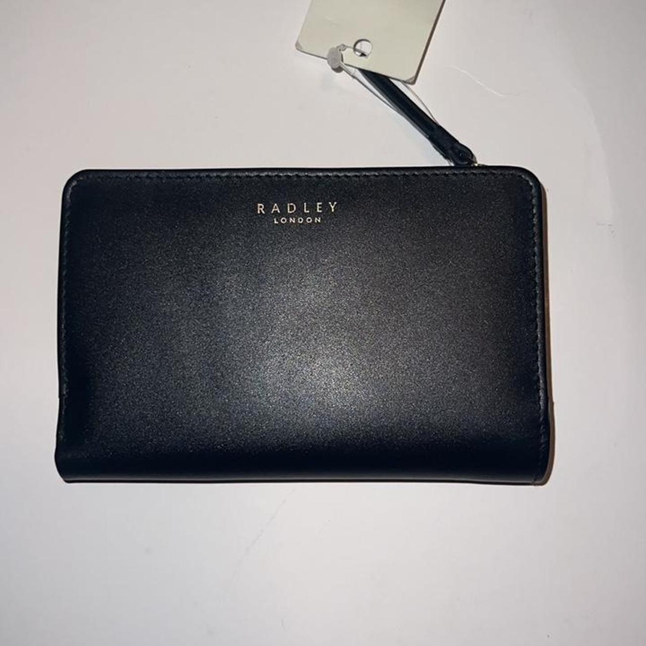Radley Women's Walletpurses Depop