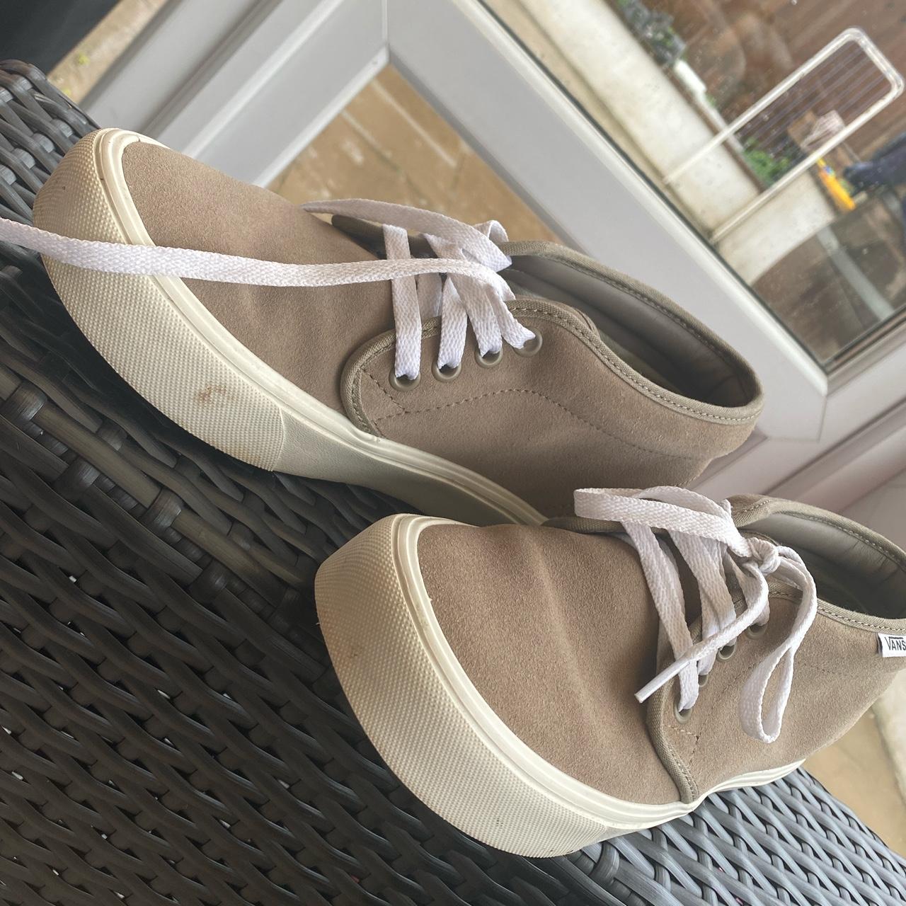 Tan on sale van shoes