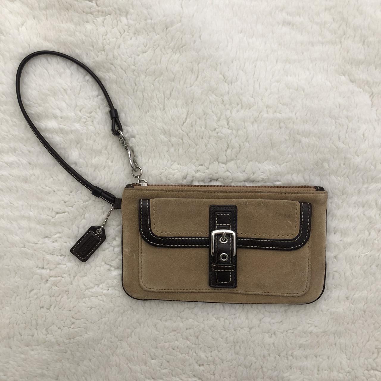 Vintage brown coach bag 🤎 this purse is so cute and