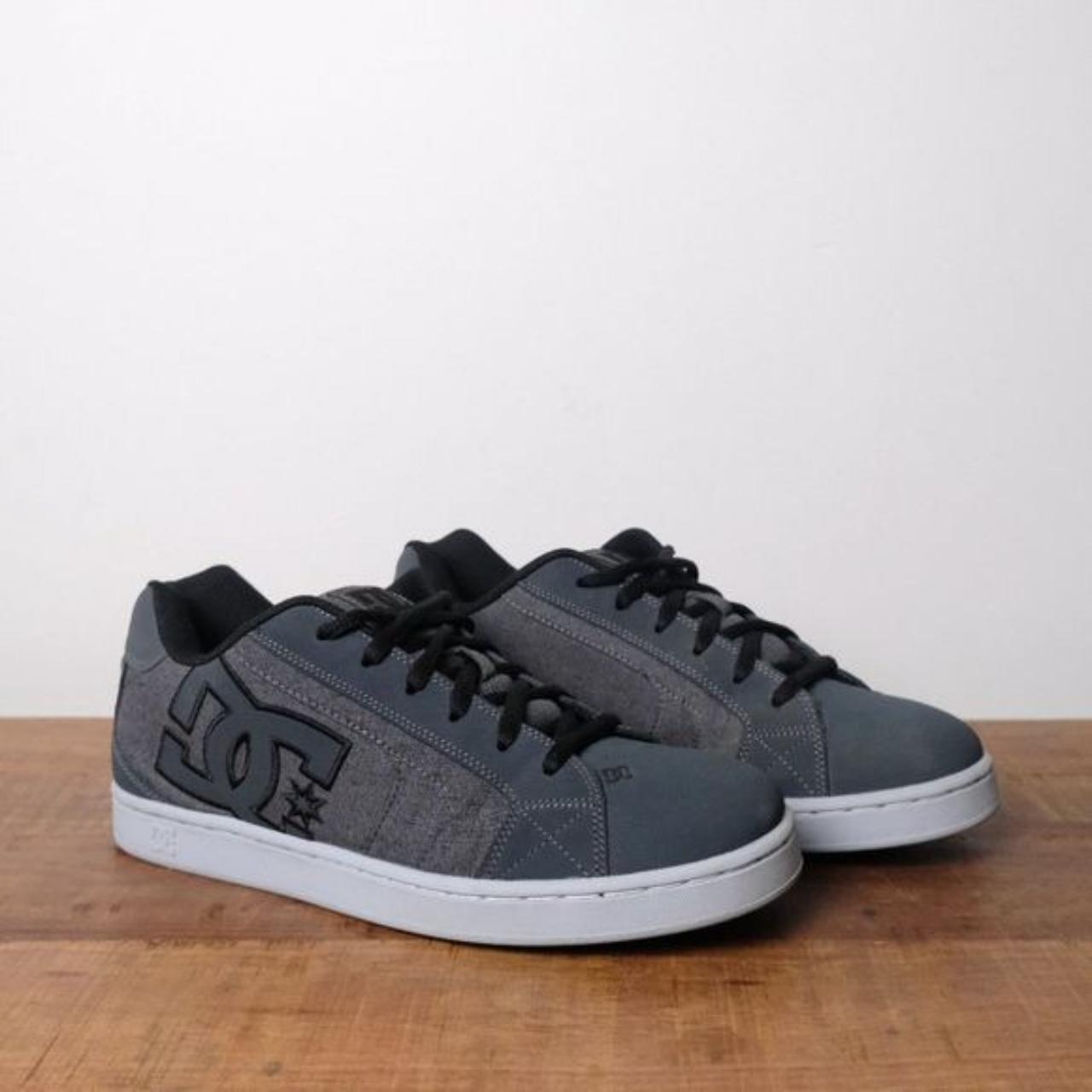 DC Net SE Trainers in Black Resin