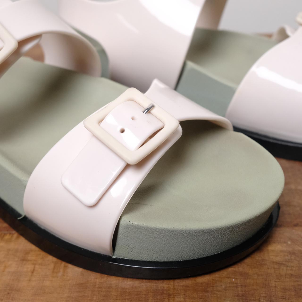 Melissa Women's Cream and Black Sandals (2)