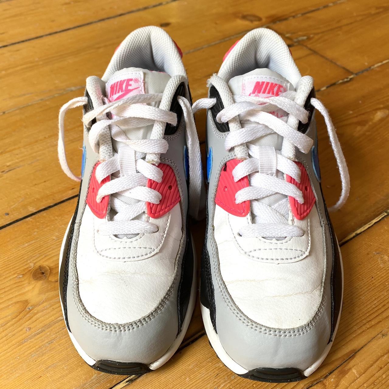 Nike Air Max Trainers Size UK 2.5 Good condition... - Depop