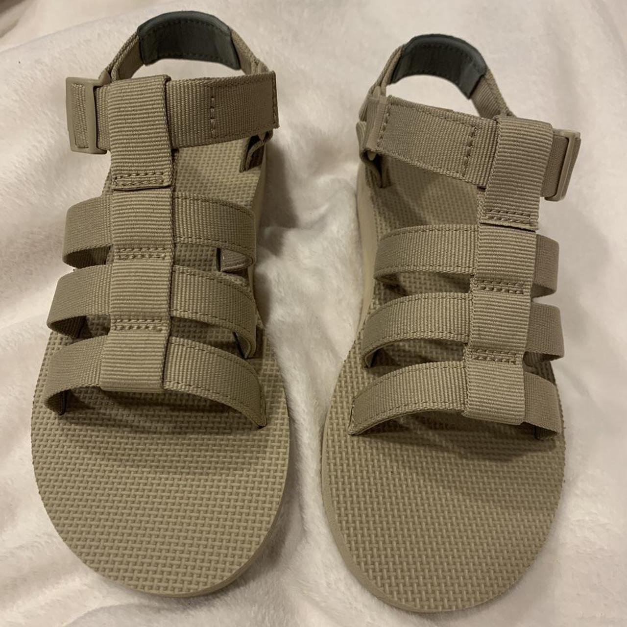 nude tevas