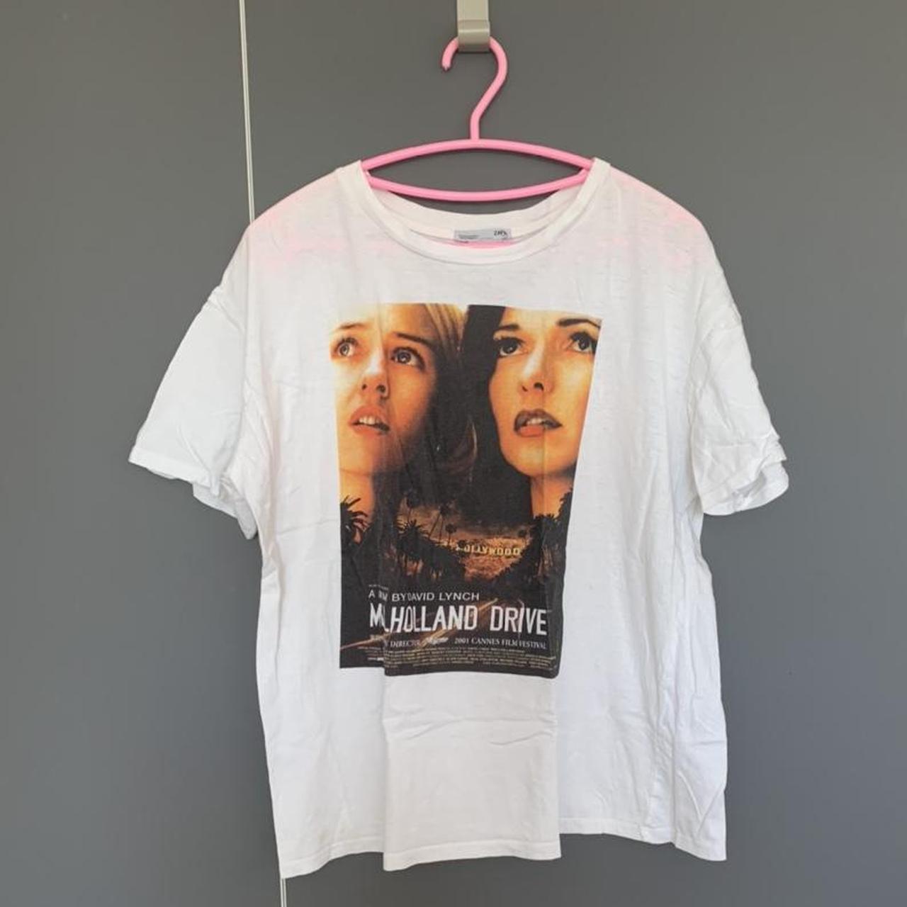 graphic tee with Mulholland Drive image • fits size | Depop