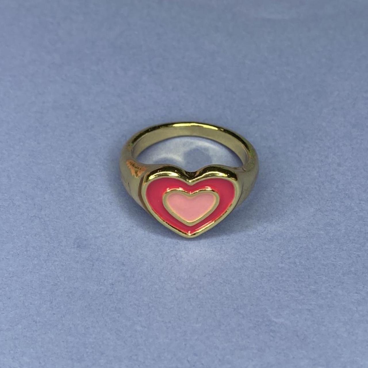 Pink 2 tone heart gold ring size Medium - Depop