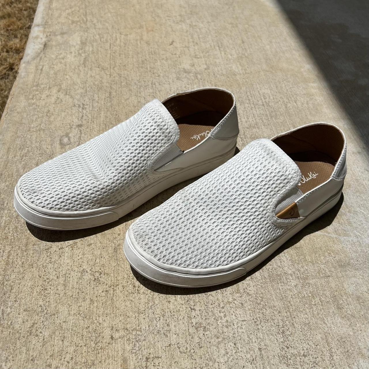 olukai womens shoes