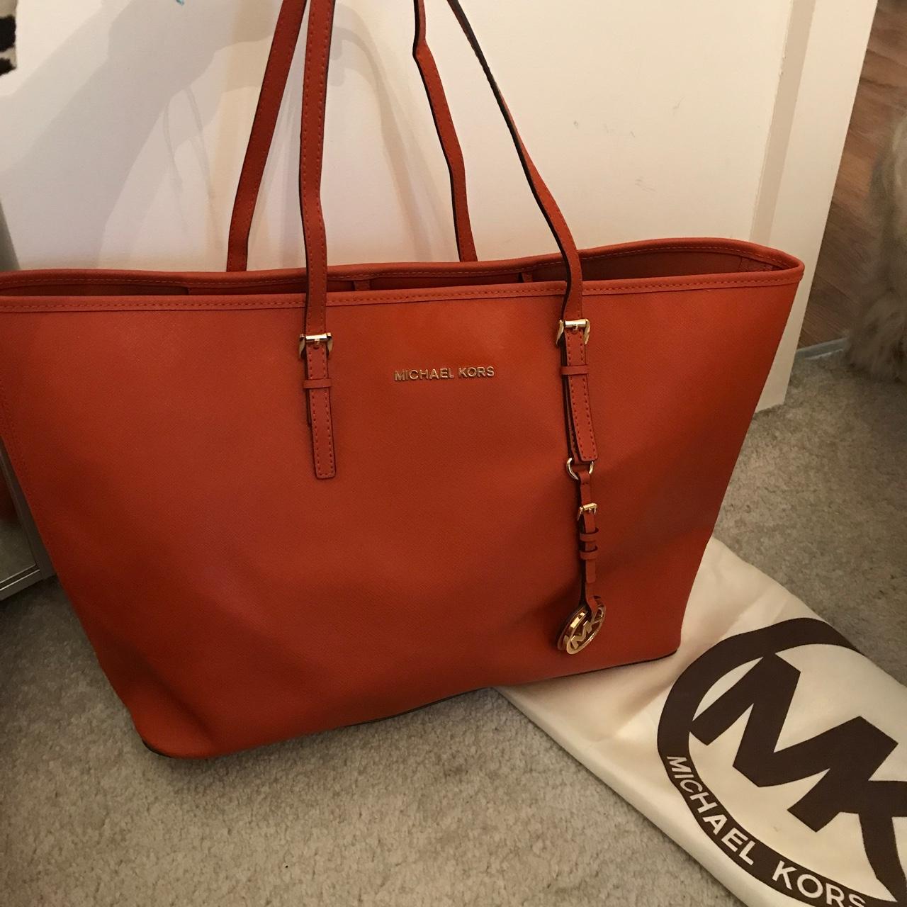 Michael kors orange discount tote