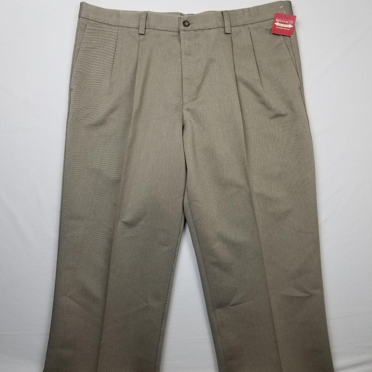 Dockers Premium Pants Relaxed Fit Trouser Men's Size... - Depop
