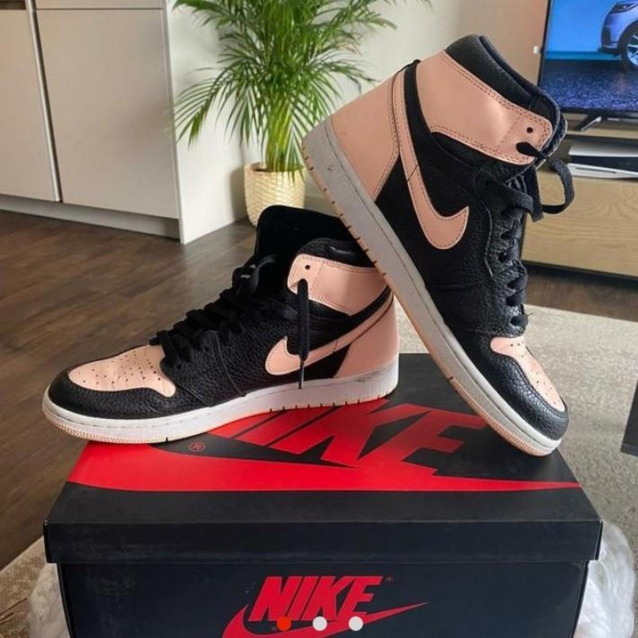 Air Jordan 1 Crimson tint SIZE 9 Depop