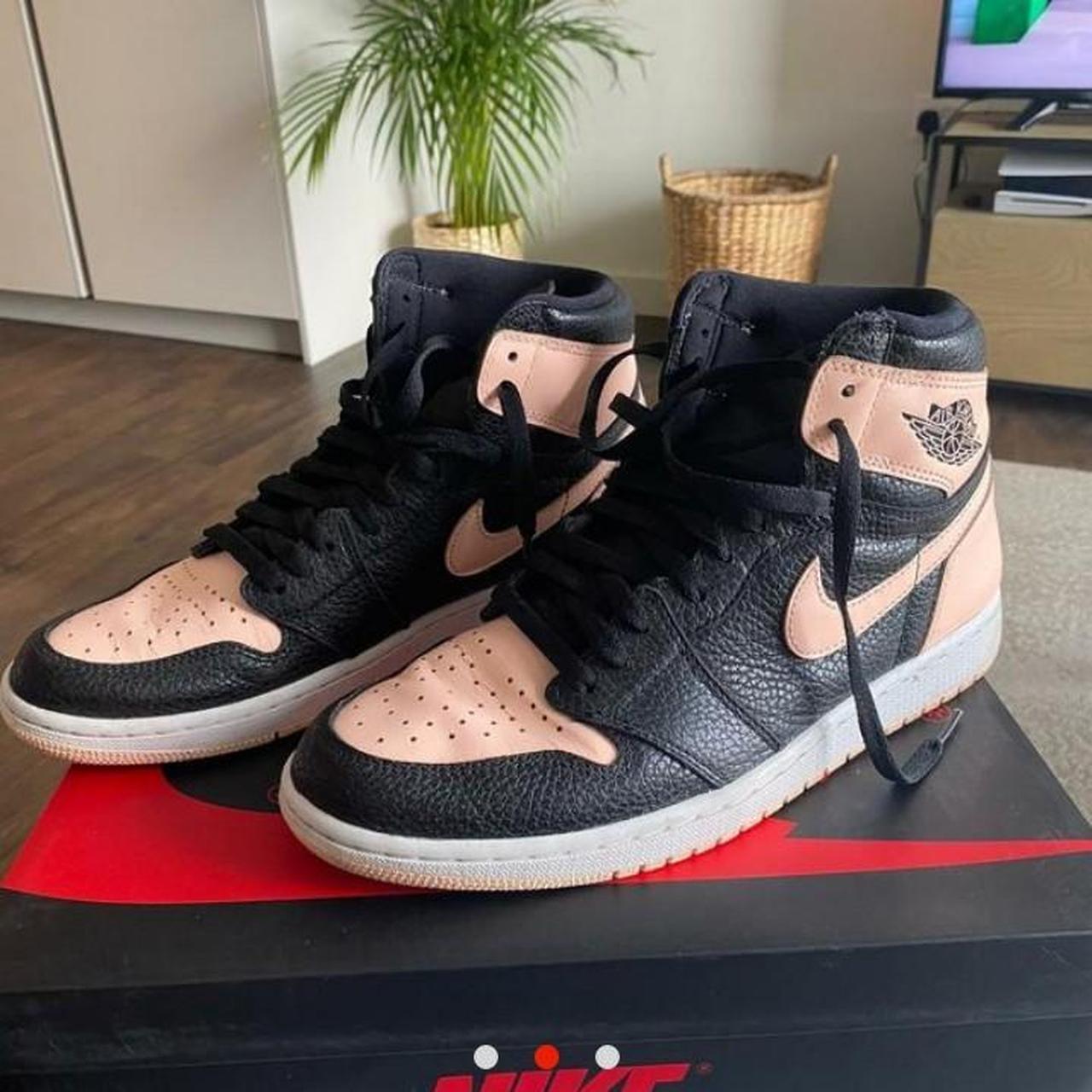 Air Jordan 1 Crimson tint SIZE 9 - Depop