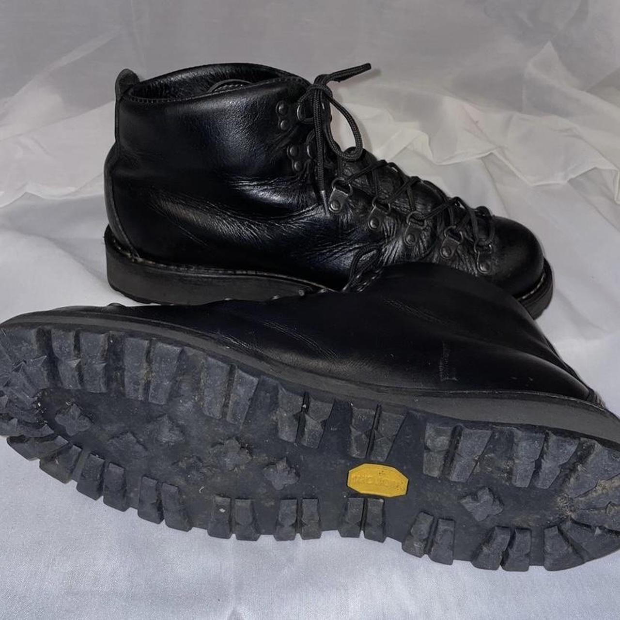 Danner Mountain Light Ii Size 10 5 Leather Has Been Depop