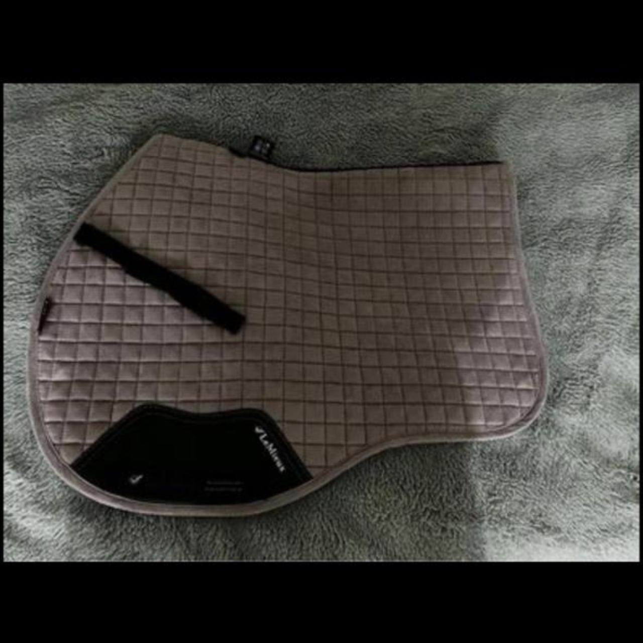 Musk Le Mieux Saddle Pad Size L Never Been Used Depop