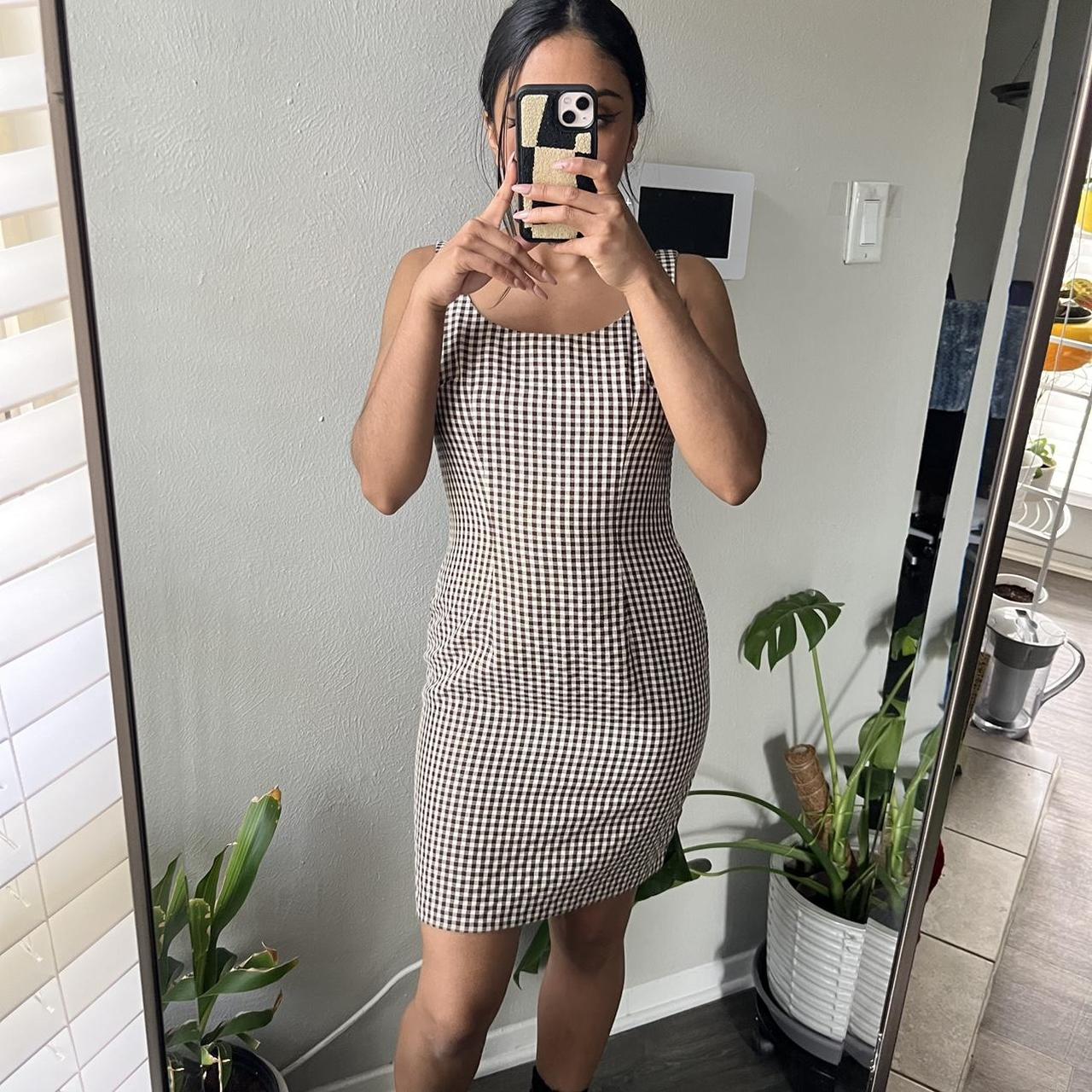 Gorgeous vintage gingham brown dress. Size small. In... - Depop