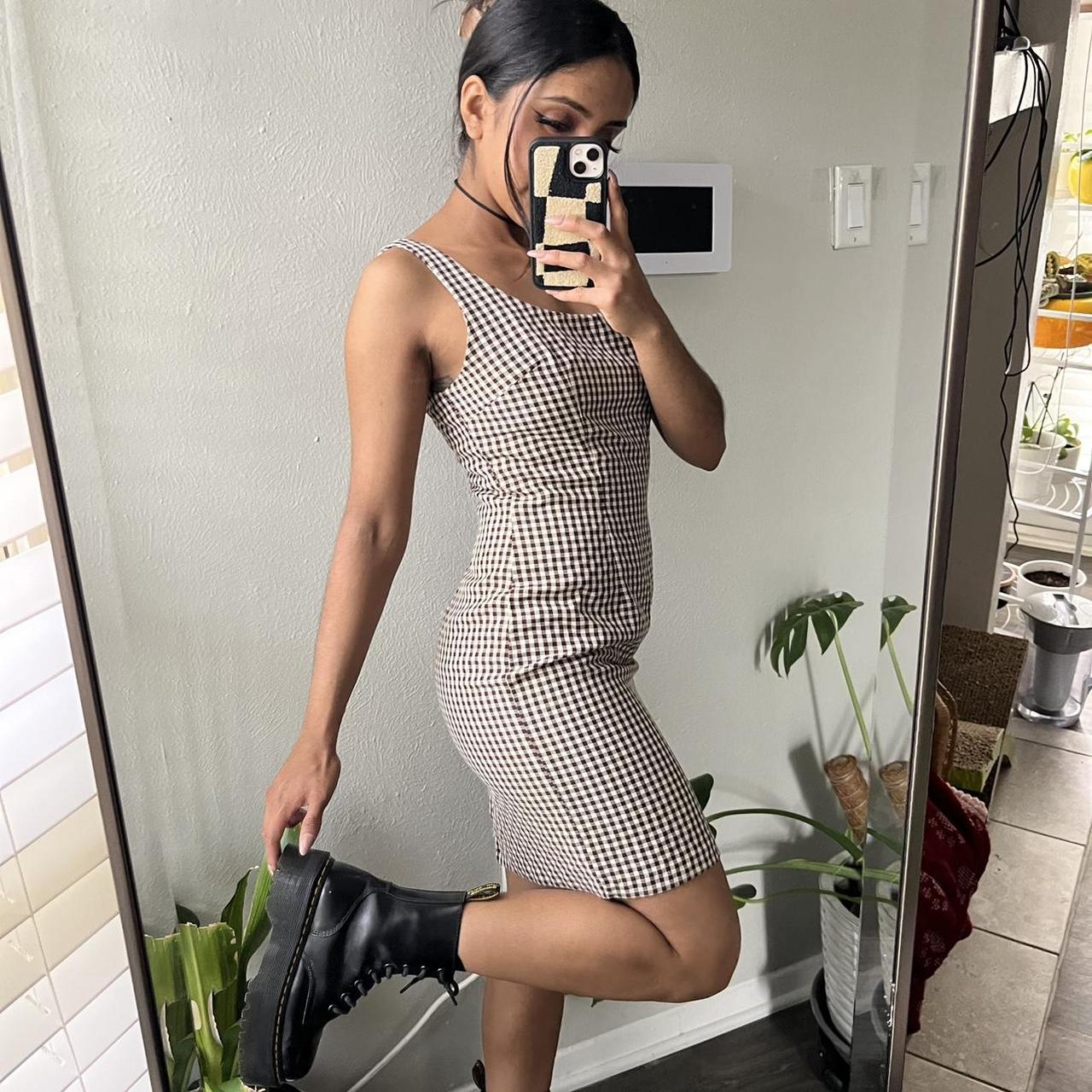 Gorgeous vintage gingham brown dress. Size small. In... - Depop