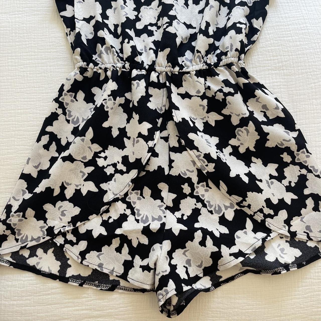 Product Image 3 - FLORAL ROMPER 🤍 originally purchased