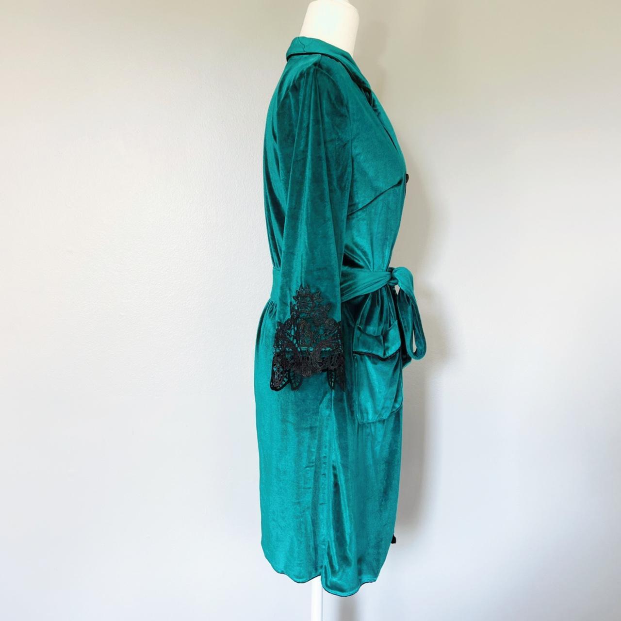 Women's Green Robe Depop