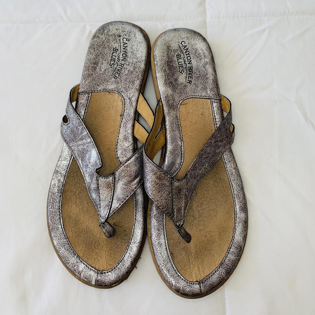 Canyon River Blues Gray Shiny Thong Sandals Depop