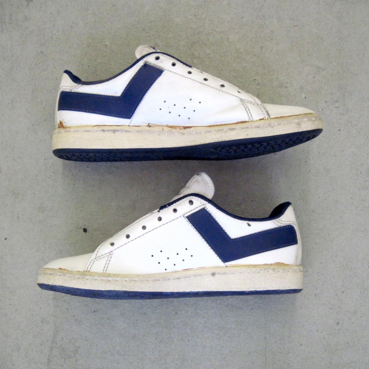 Pony Men's White and Navy Trainers (2)