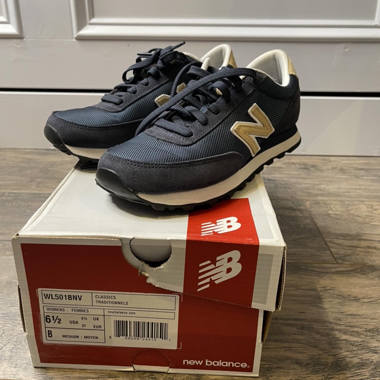 Navy blue outlet tan new balance