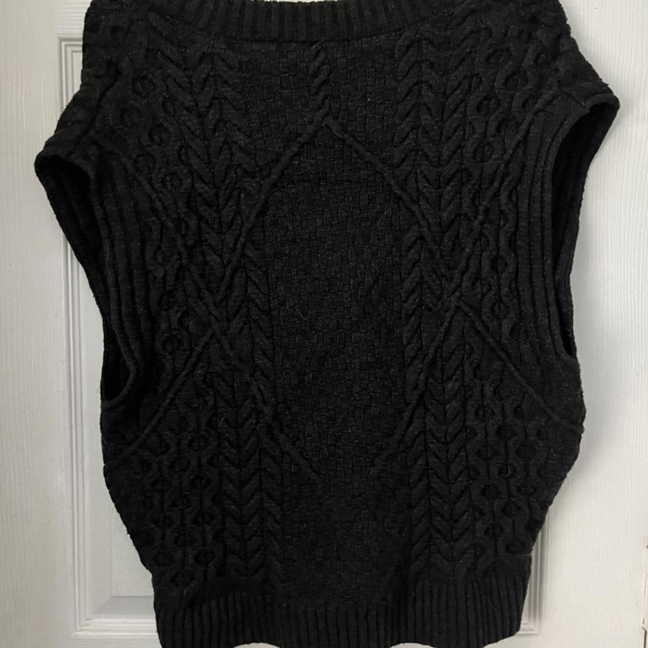 Forever 21 Women s Black and Grey Jumper Depop