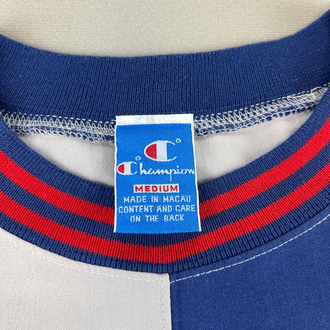 Vintage Champion Chicago Cubs MLB Baseball... - Depop