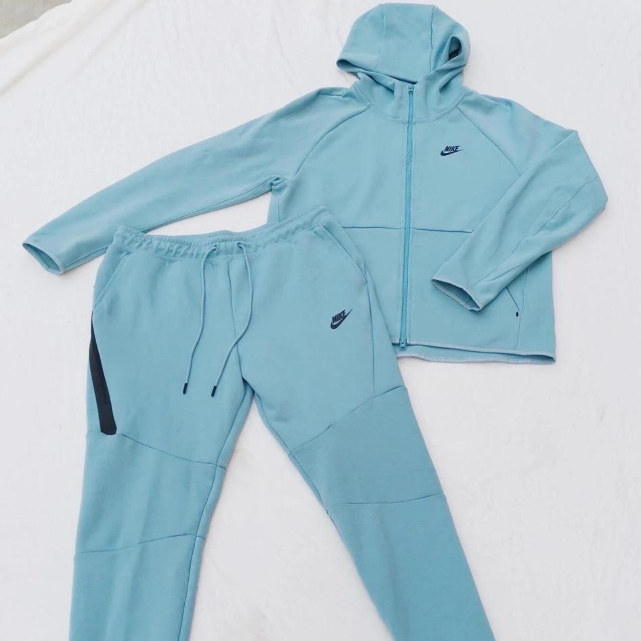 Nike tech fleece old season baby blue🥶 Message any size - Depop