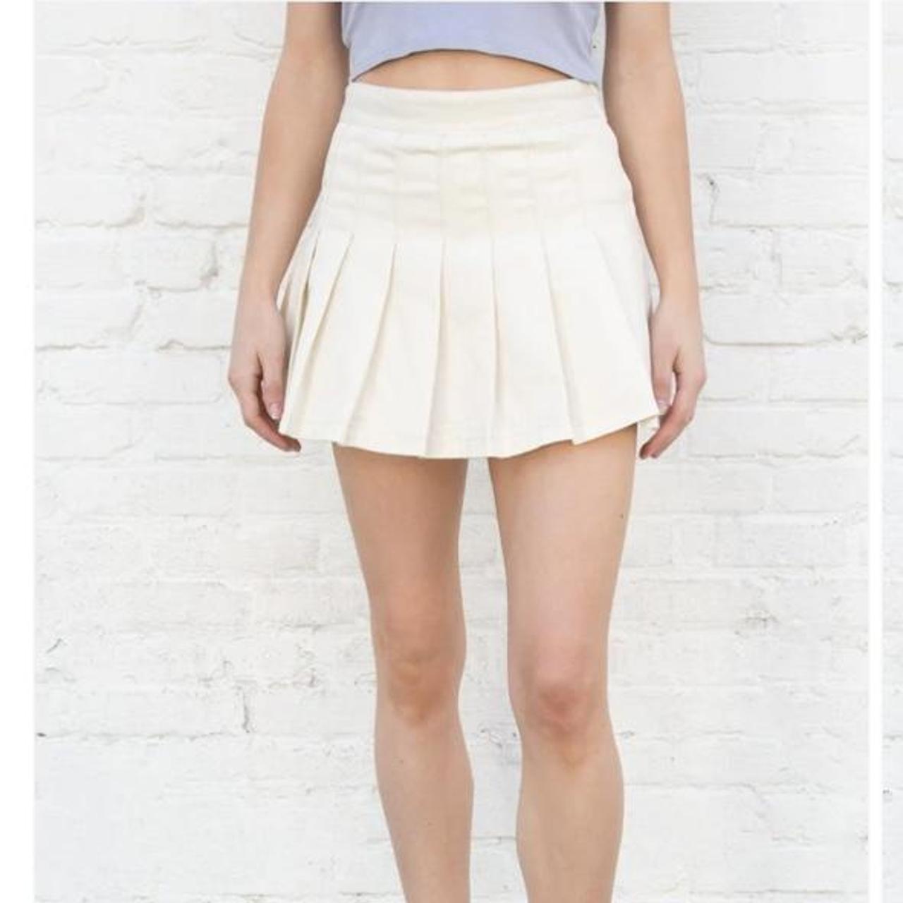 Brandy Melville Women's White and Cream Skirt Depop
