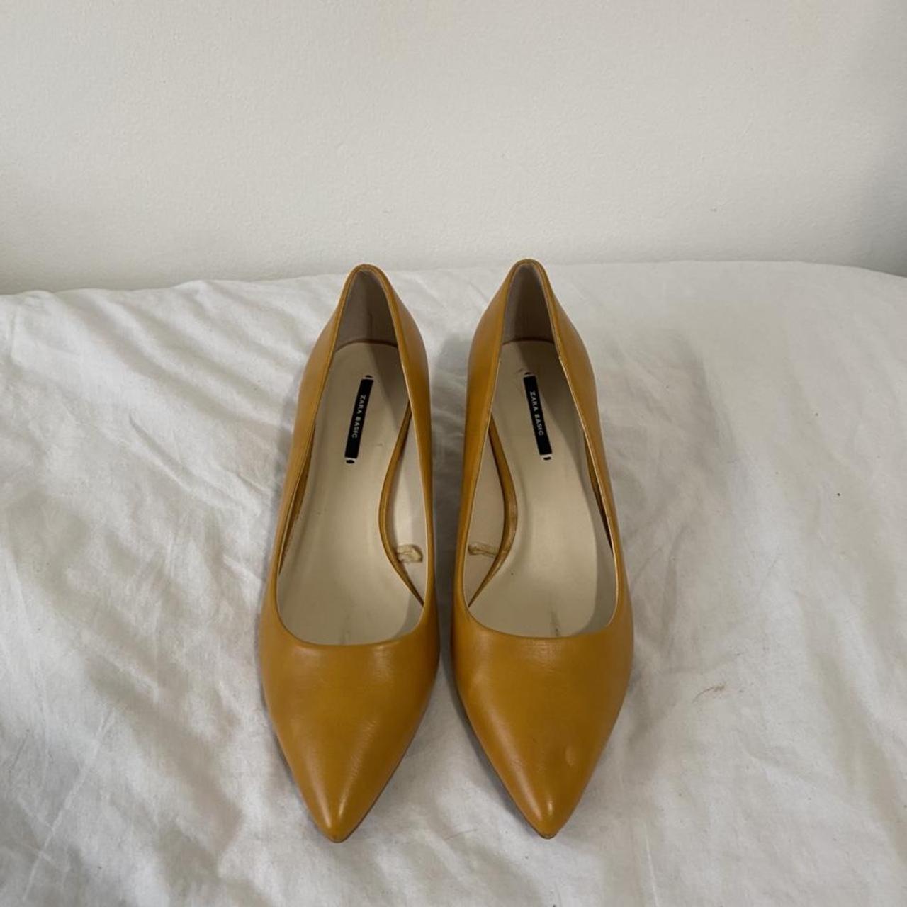 zara yellow pumps