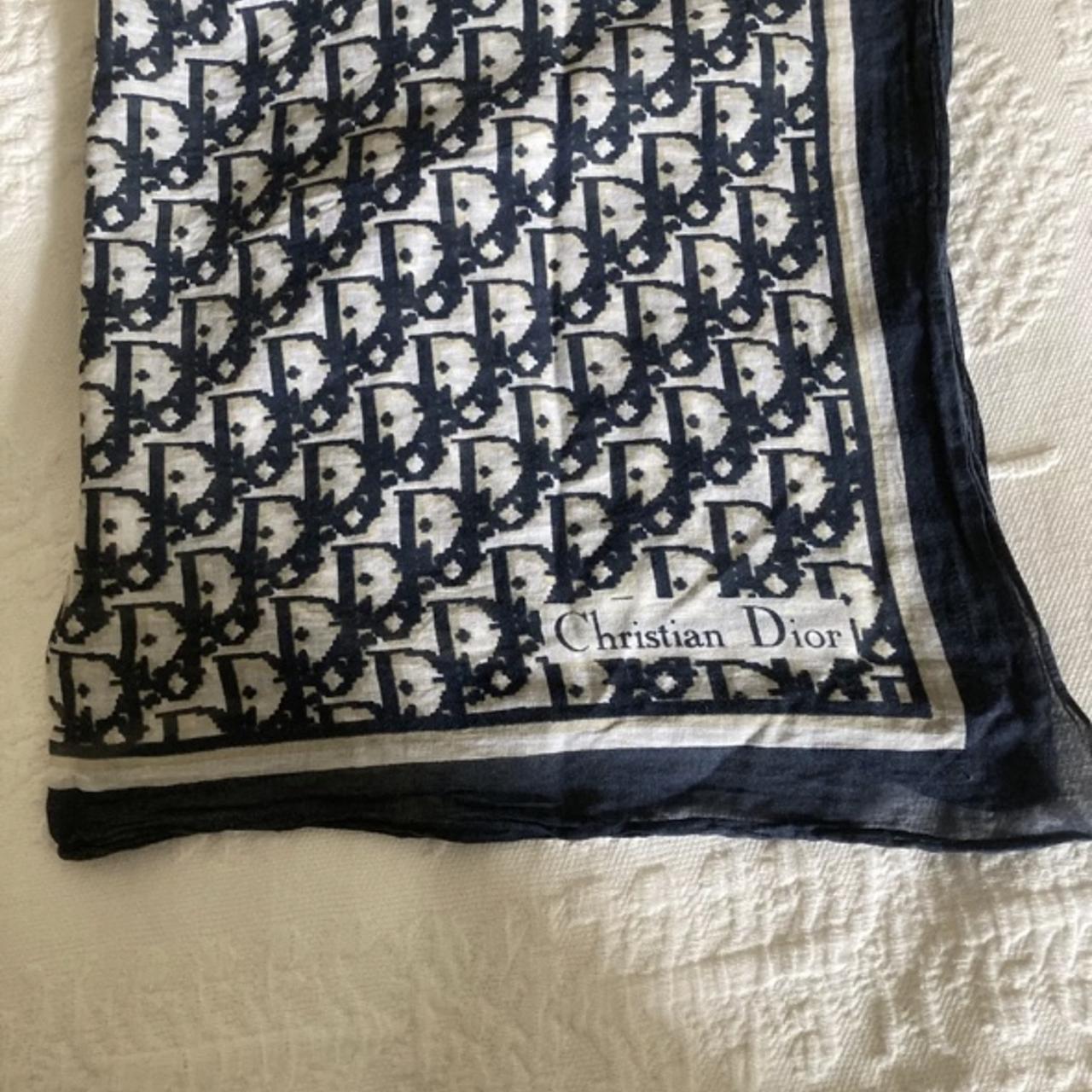 Dior Women's Scarf-wraps | Depop