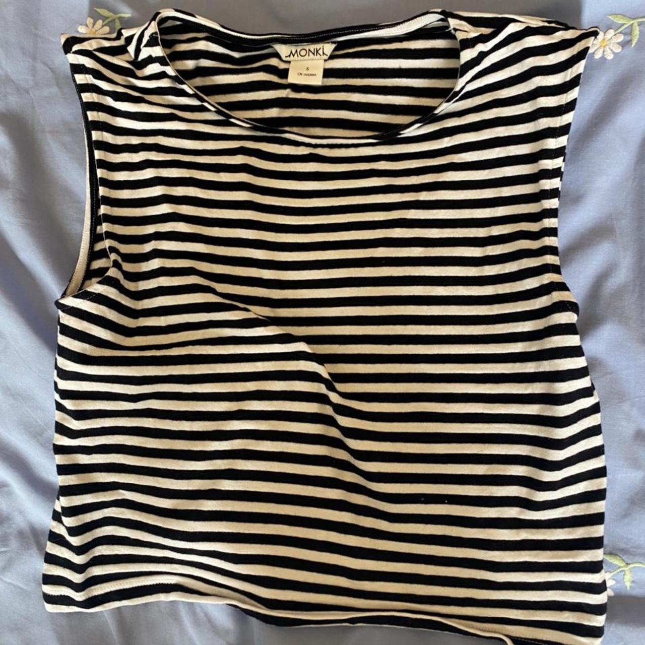 Monki Black and White Crop Top New, never worn... - Depop