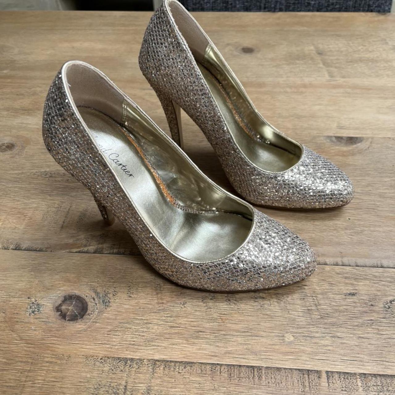 Roland Cartier gold heels, size 5 never worn outside - Depop