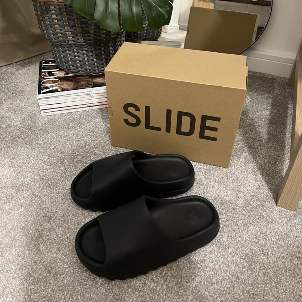 sns yeezy slides