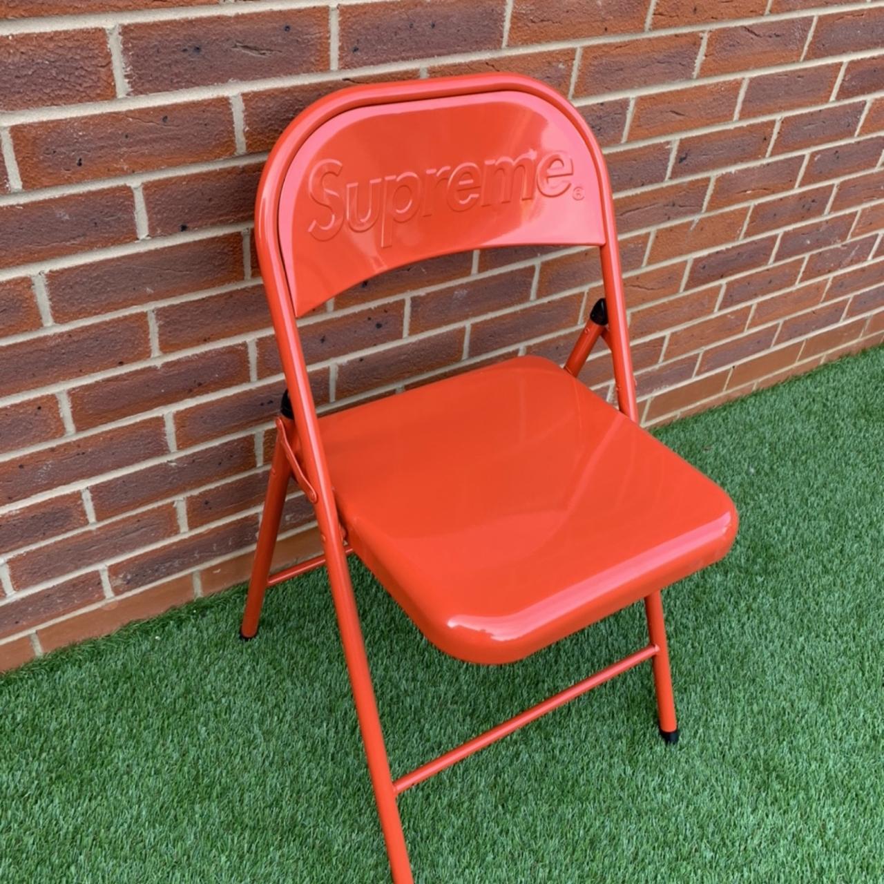 Supreme folding chair discount metal