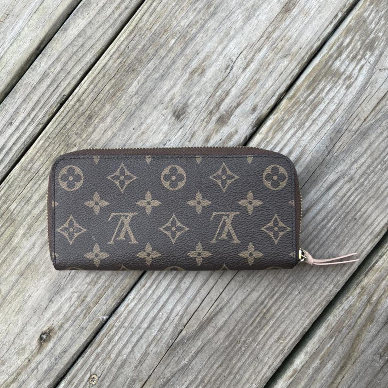 Louis Vuitton Wallet - Used but in great condition - Depop