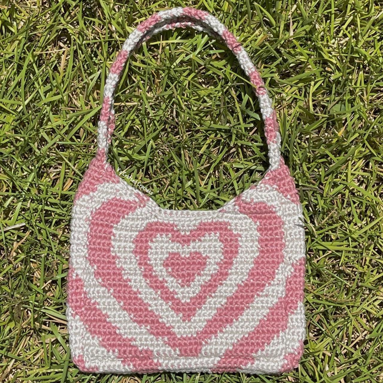 Crochet heart purse ❤️ powerpuff girls inspired! - Depop